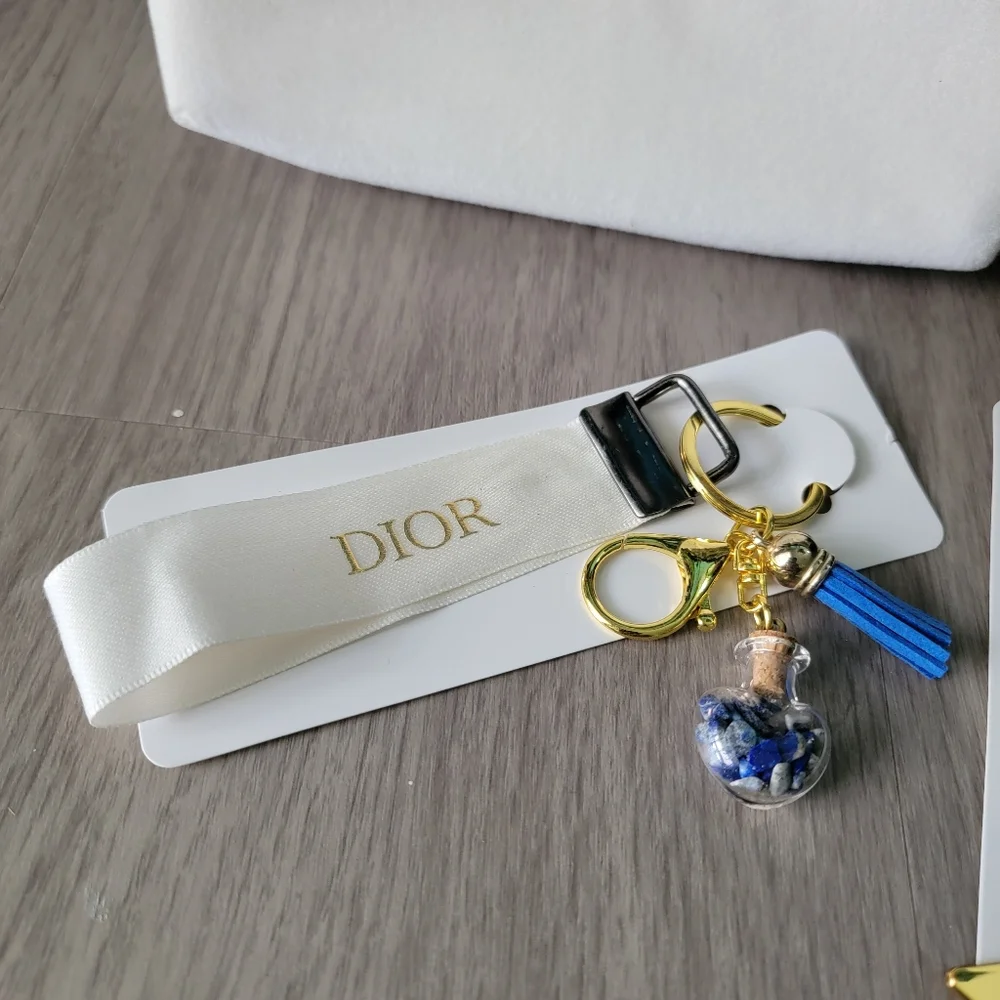 5pcs Dior Beauty Pouch, Ribbon, Charm Star, Framed Shopping Bag